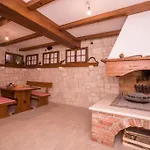 In With Terrace, Air Conditioning, Wifi, Washing Machine * לופאר