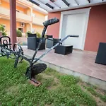 In With Terrace, Air Conditioning, Wifi, Washing Machine *