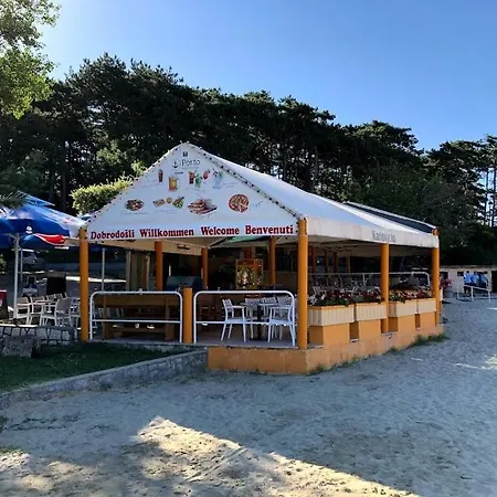 In With Terrace, Air Conditioning, Wifi, Washing Machine *